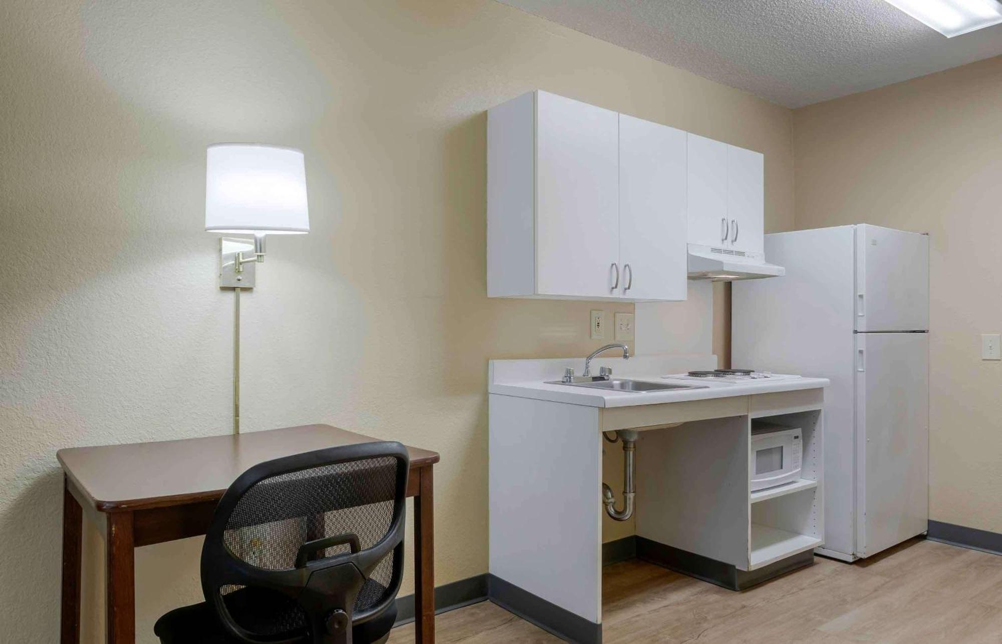 Extended Stay America Select Suites - Phoenix - Airport - E Oak St Esterno foto
